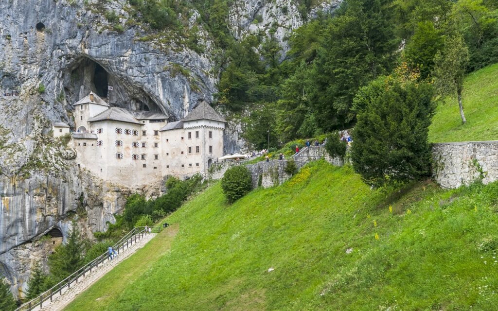 predjama castle, castle, slovenia